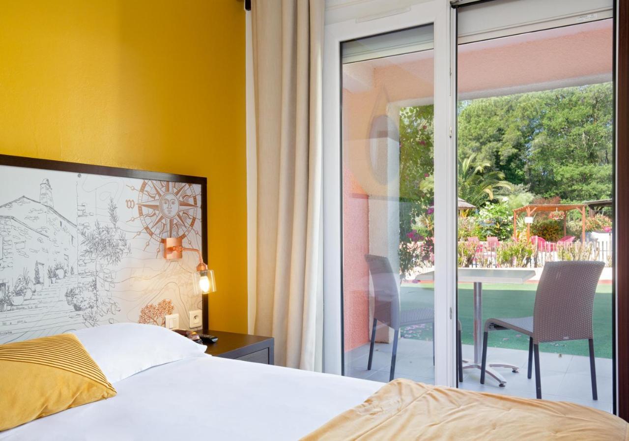Hotel Les Pins Blancs En Provence Le Muy Exteriér fotografie