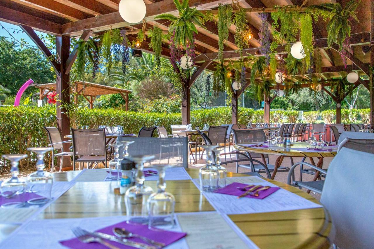 Hotel Les Pins Blancs En Provence Le Muy Exteriér fotografie